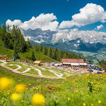 Mitterwallner בית הארחה 3*