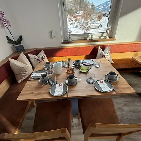 Guest house Mitterwallner 3*